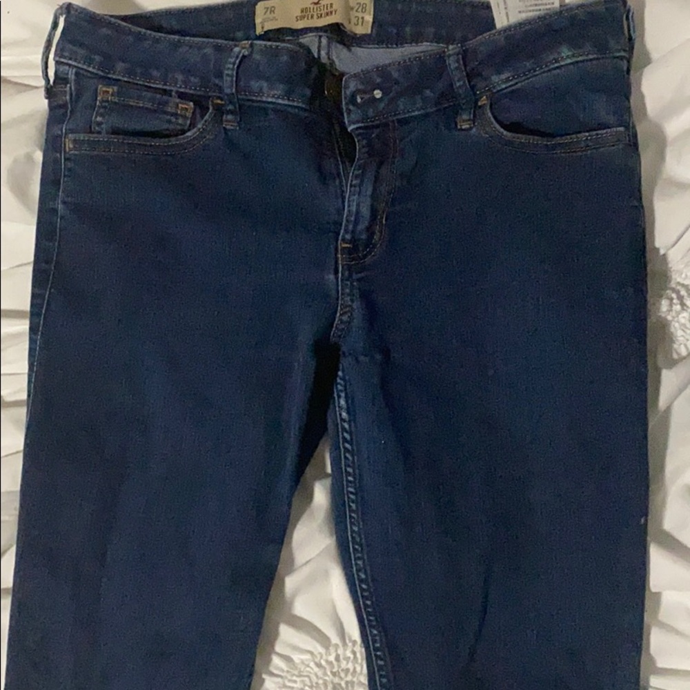 Size 7Low rise jeans